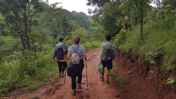 Hsipaw Trekking to Shan Villages 2 Days